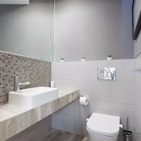 Apartament Pearl *